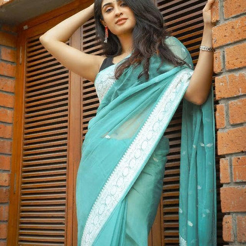 Vasthrlay Cotton Saree