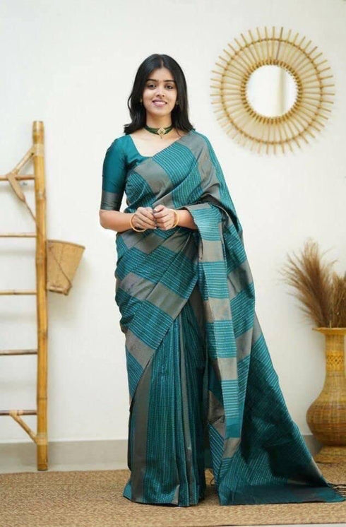 Vasthrlay Kanjivaram Knachipuram Traditional Unstitched