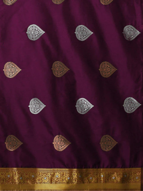 Vasthrlay Banarasi Saree