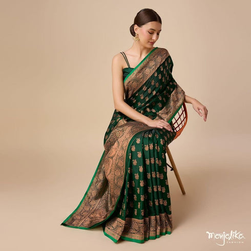 Vasthrlay Traditional Unstitched Saree
