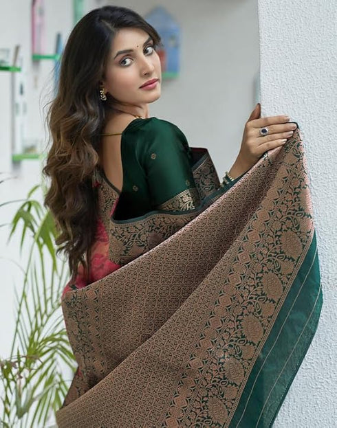 Vasthrlay Womens Weaving Unstitched Light Green Saree