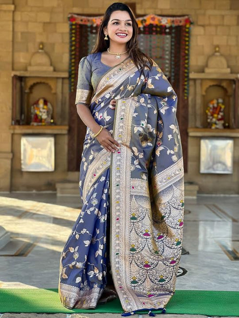 Vasthrlay Jacquard Unstitched Saree