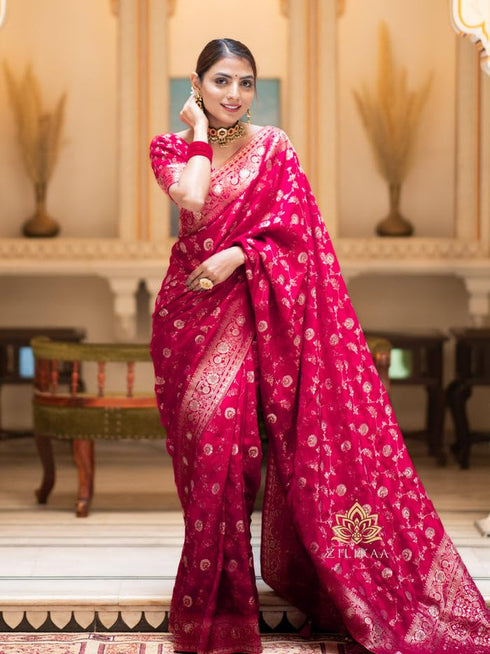 Vasthrlay Banarasi Kanjivaram Wedding Pari 165 Saree With Blouse Piece