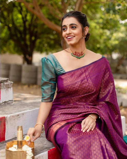 Vasthrlay Banarasi Saree
