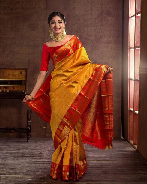 Vasthrlay Banarasi Saree