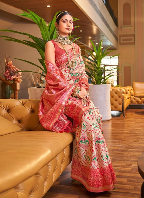 Vasthrlay Kanjivaram Saree
