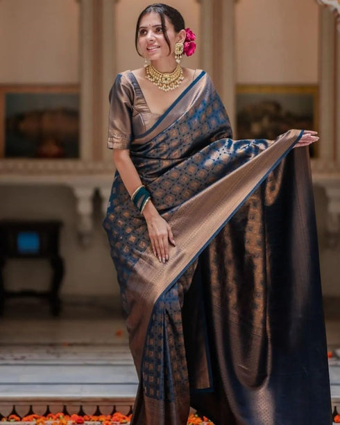 Vasthrlay Kanjivaram Saree