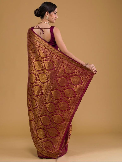 Vasthrlay Kanjivaram Woven Saree
