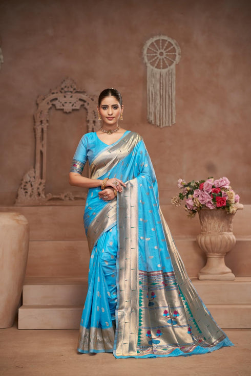 Vasthrlay Paithani Saree