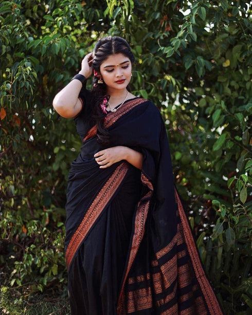 Vasthrlay Kanjivaram Saree