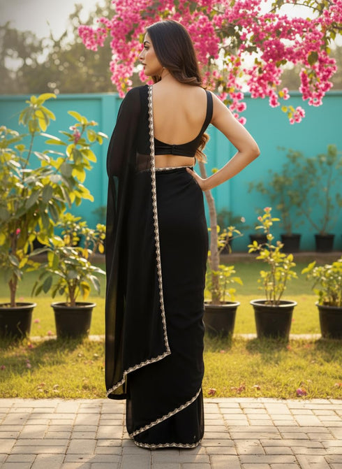 Vasthrlay Border Saree