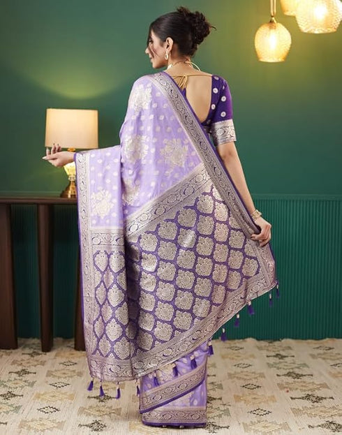 Vasthrlay Banarasi Jacquard Unstitched White Saree