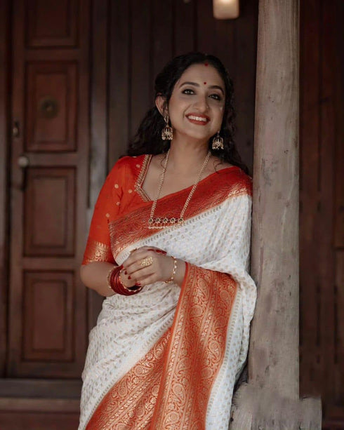 Vasthrlay Banarasi Kanjeevaram Traditional