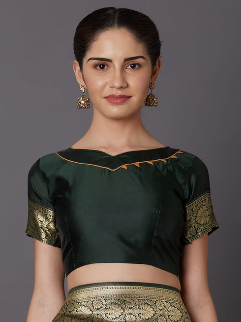 Vasthrlay Banarasi Traditional Unstitched Saree