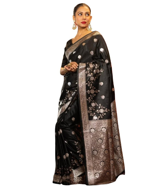 Vasthrlay Jacquard Silver Floral Festive