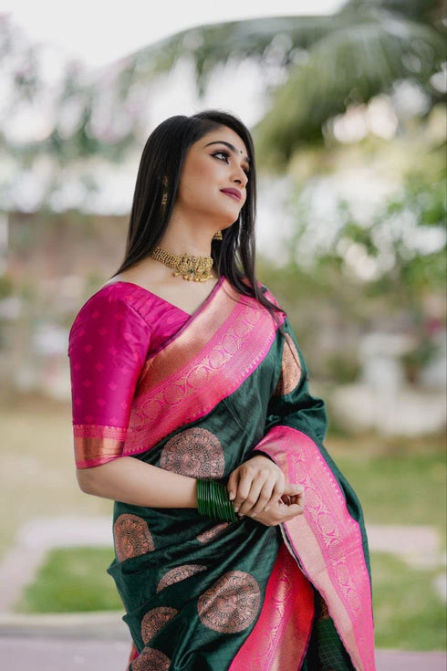 Vasthrlay Saree