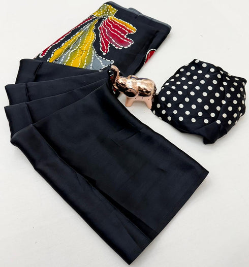 Vasthrlay Ajrakh Saree Crepe