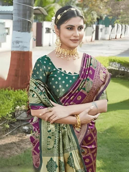 Vasthrlay Banarasi Traditional Unstitched Saree