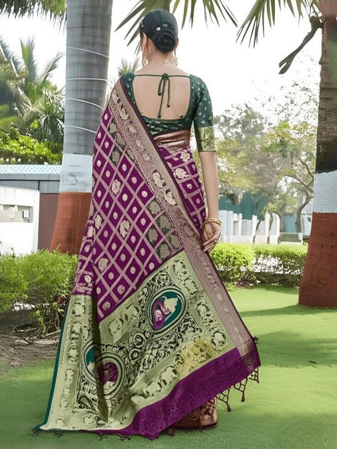 Vasthrlay Banarasi Traditional Unstitched Saree