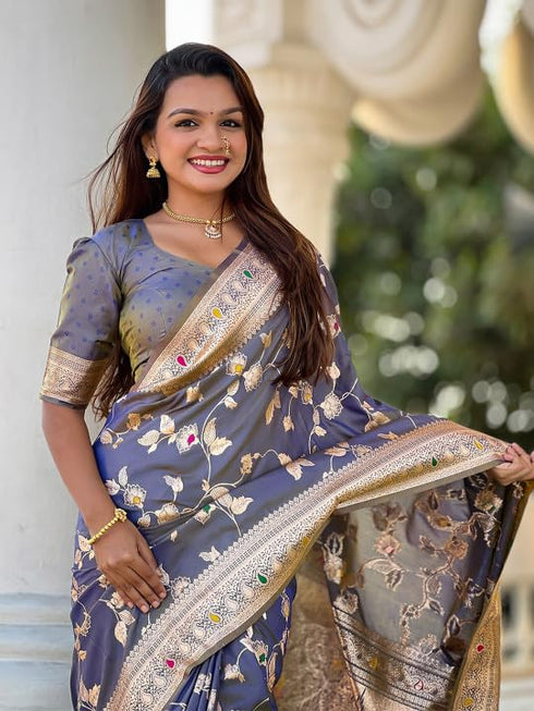 Vasthrlay Jacquard Unstitched Saree