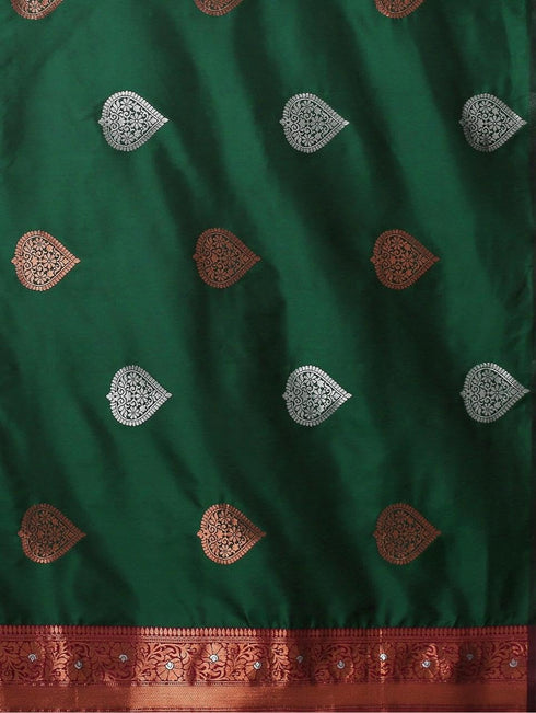 Vasthrlay Banarasi Saree
