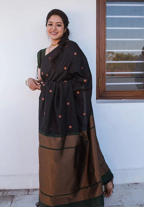 Vasthrlay Kanjivaram Saree