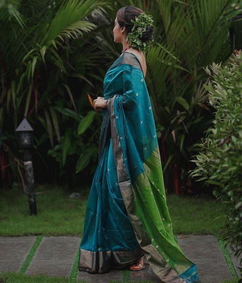 Vasthrlay Kanjivaram Saree