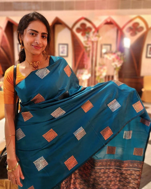 Vasthrlay Kanjivaram Saree