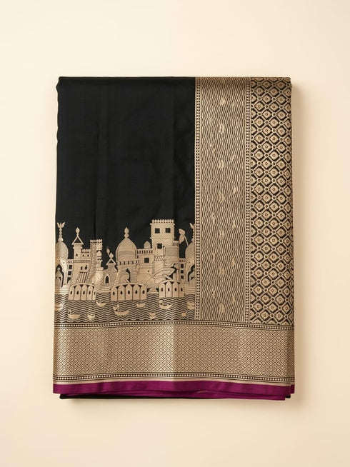Vasthrlay Banarsi Exquisite Intricate