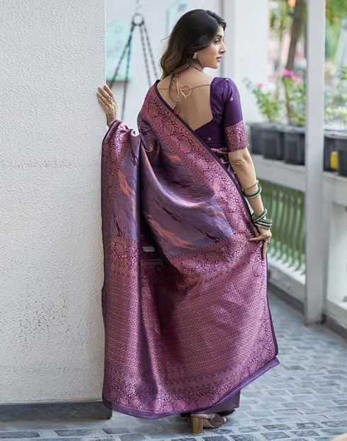 Vasthrlay Womens Weaving Unstitched Light Green Saree