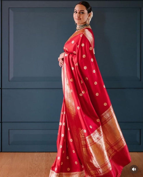 Vasthrlay Saree