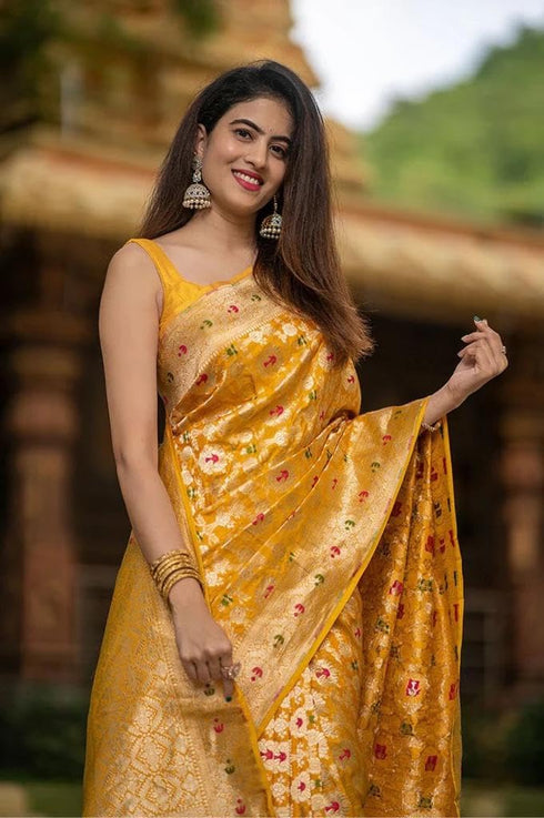 Vasthrlay Yellow Kanjivaram Saree