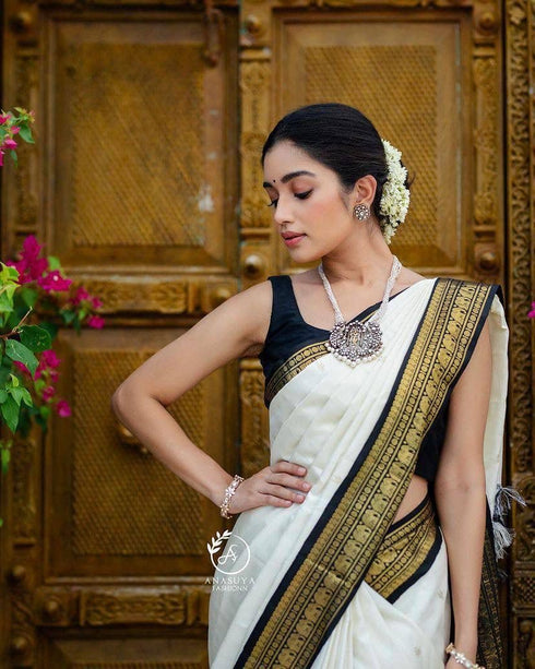 Vasthrlay White Kanjivaram Saree