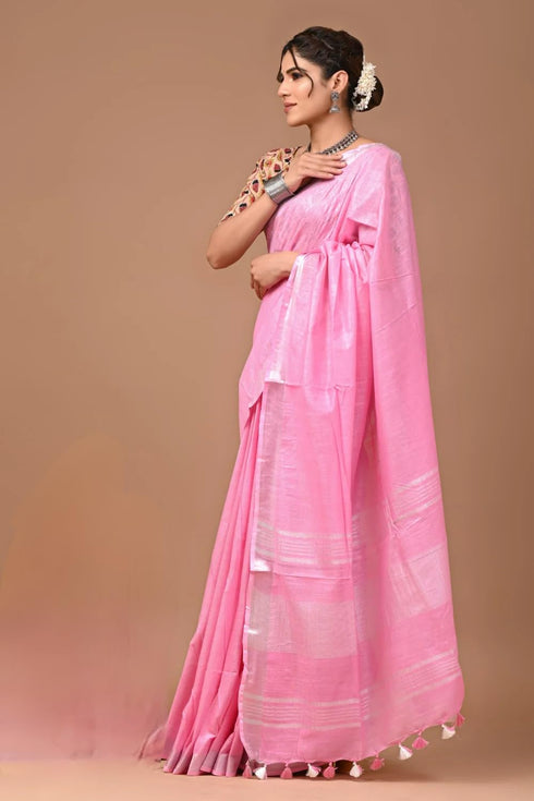 Vasthrlay Handwoven Unstitched Saree