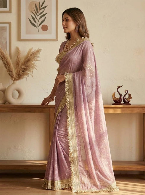 Vasthrlay Border Saree