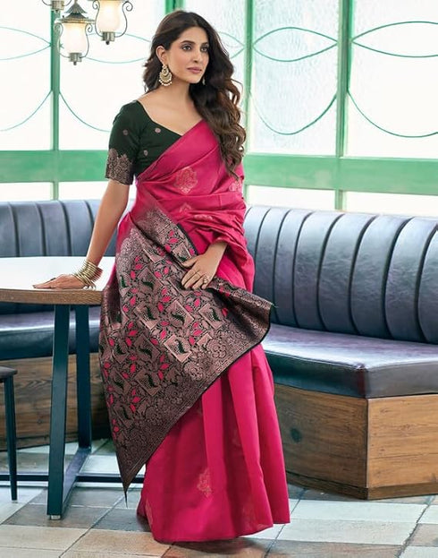 Vasthrlay Jacquard Kanjivaram Unstitched Pista Green Saree