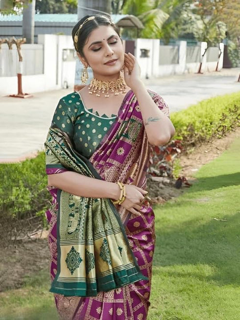 Vasthrlay Banarasi Traditional Unstitched Saree