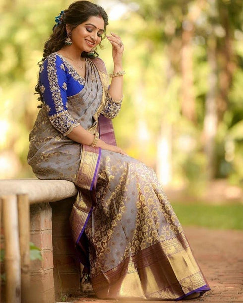 Vasthrlay Banarasi Saree