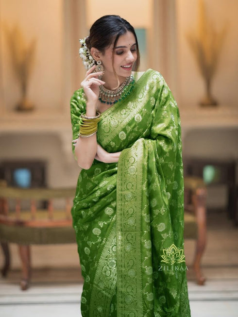 Vasthrlay Banarasi Kanjivaram Wedding Pari 165 Saree With Blouse Piece