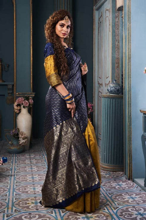 Vasthrlay Banarasi Saree