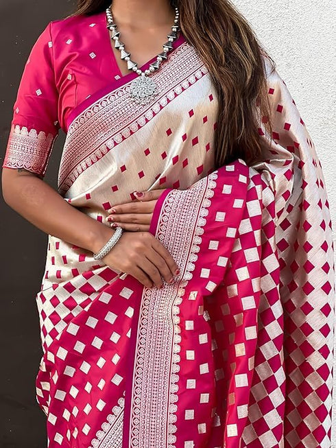 Vasthrlay Banarasi Unstitched Saree