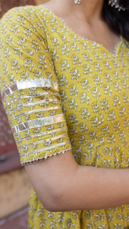 Pomcha Jaipur Yellow Booti Gotta Jaal Cotton Anarkali Set