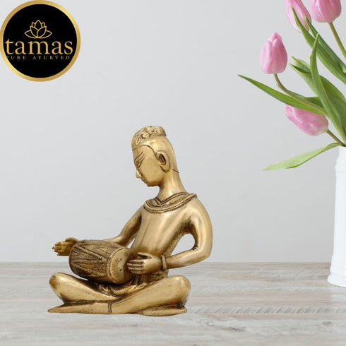 Tamas Brass Musician Playing Dholak Showpiece (Pack of 1)