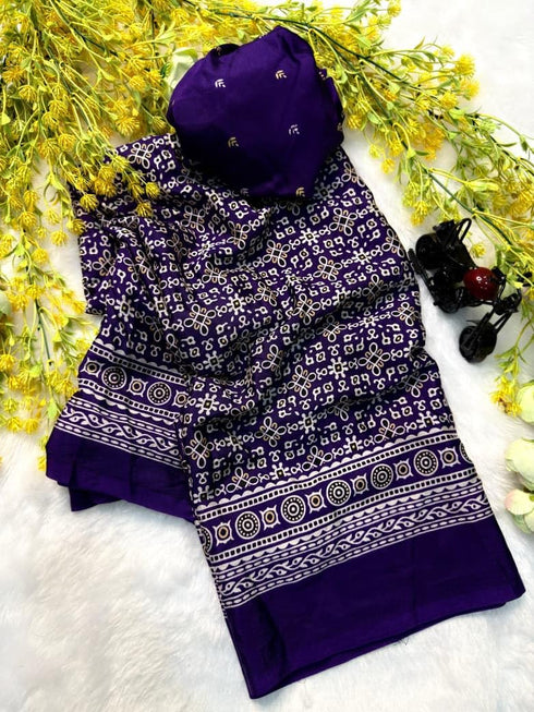 Vasthrlay Ajrakh Saree Crepe