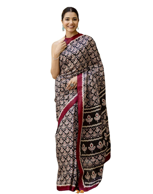 Vasthrlay Womens Printed Unstitched Maroon Saree