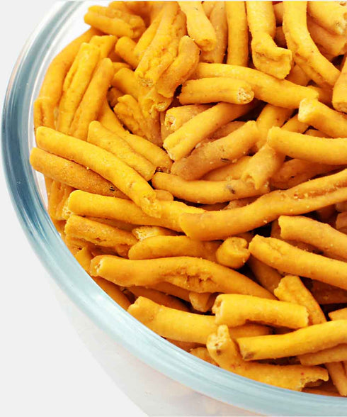 Neelam Foodland Less Oil Tikha Gathiya