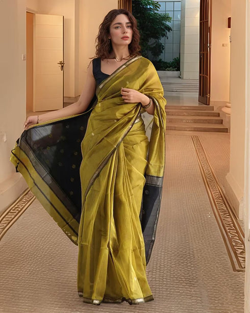Vasthrlay Banarasi Printed Unstitched Saree