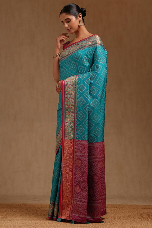Vasthrlay Turquoise Woven Design