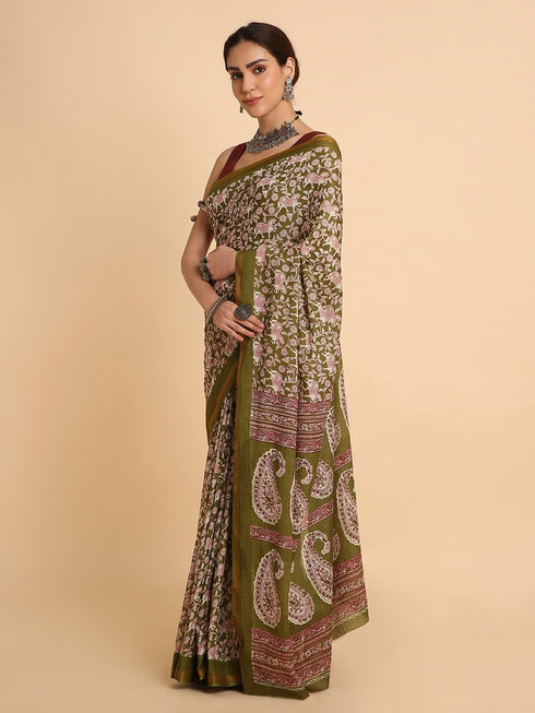 Vasthrlay Lightweight Breathable Traditional Printed Saree
