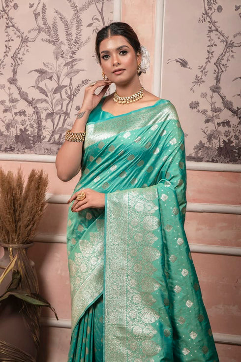 Vasthrlay Banarasi Unstitched Saree